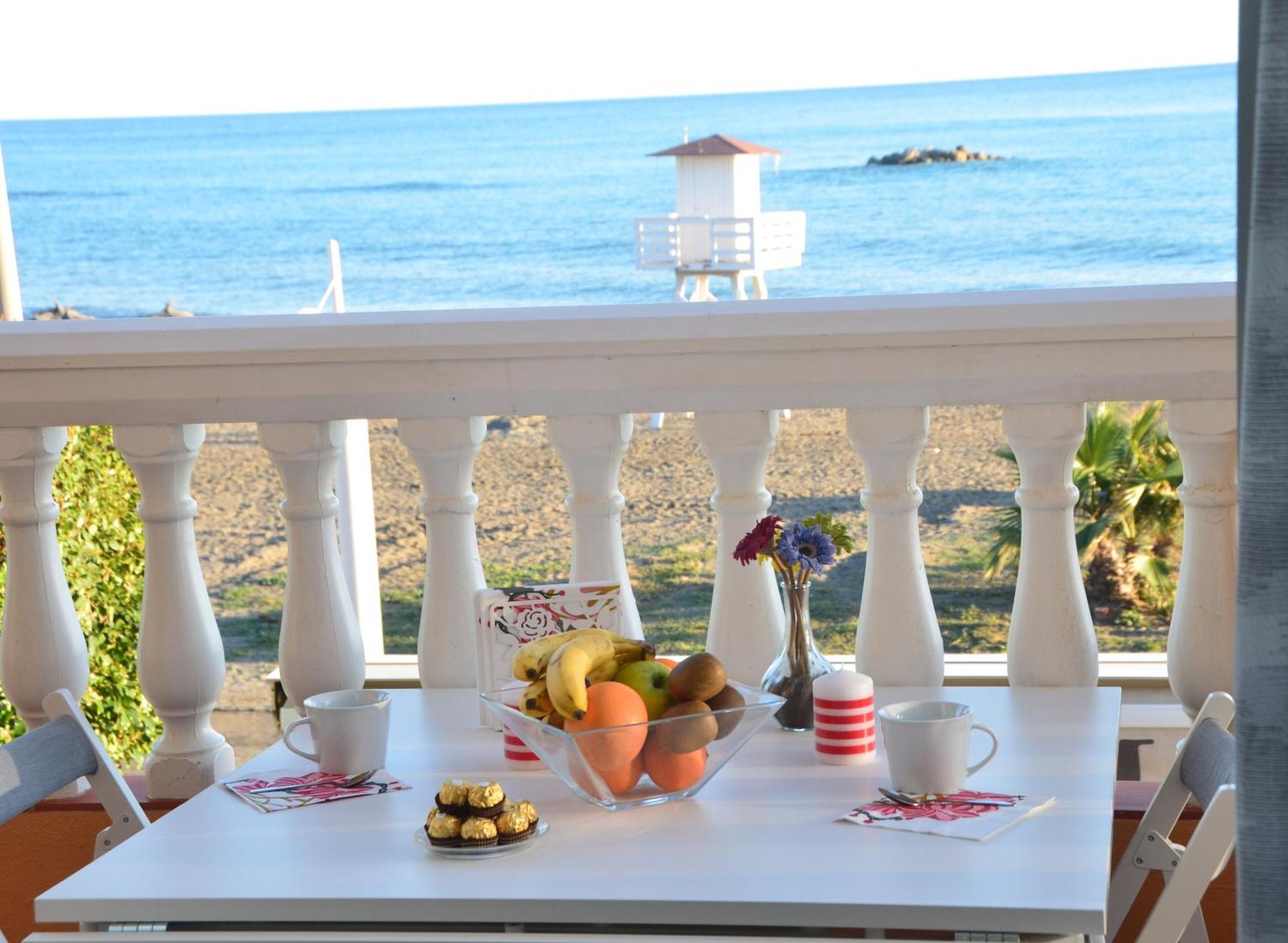 Apartamentos Playacala La Cala Del Moral Esterno foto